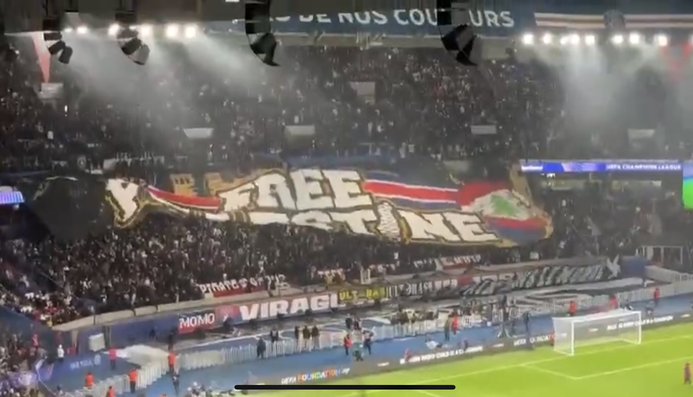 في مباراتهم في الدوري الأوروبي.. جمهور باريس سان جيرمان يرفع بانر الحرية لفلسطين
